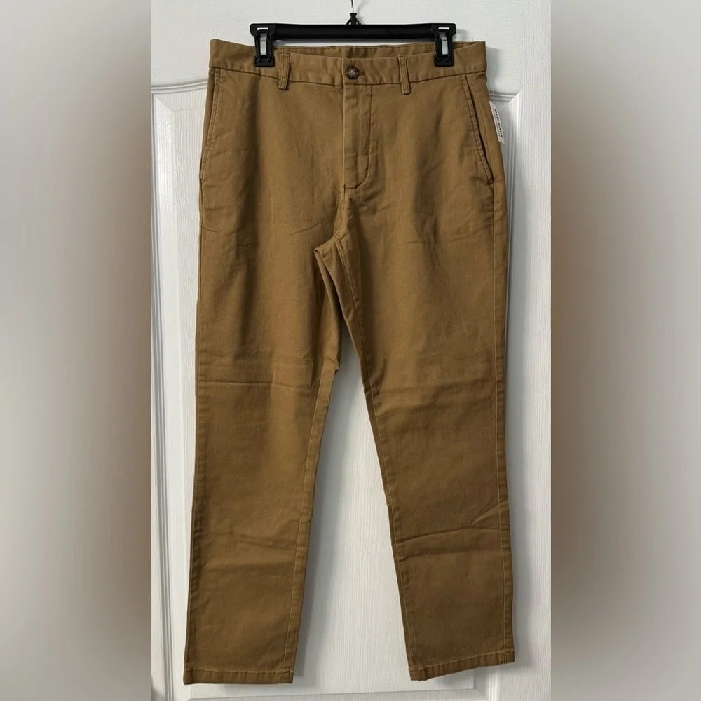 Old Navy Slim Straight Rotation Chino Pants with Built-in Flex